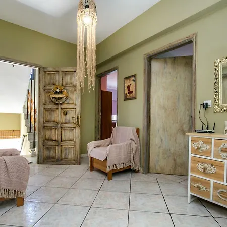 Apartment Evis *