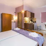 Evis Apartamento *
